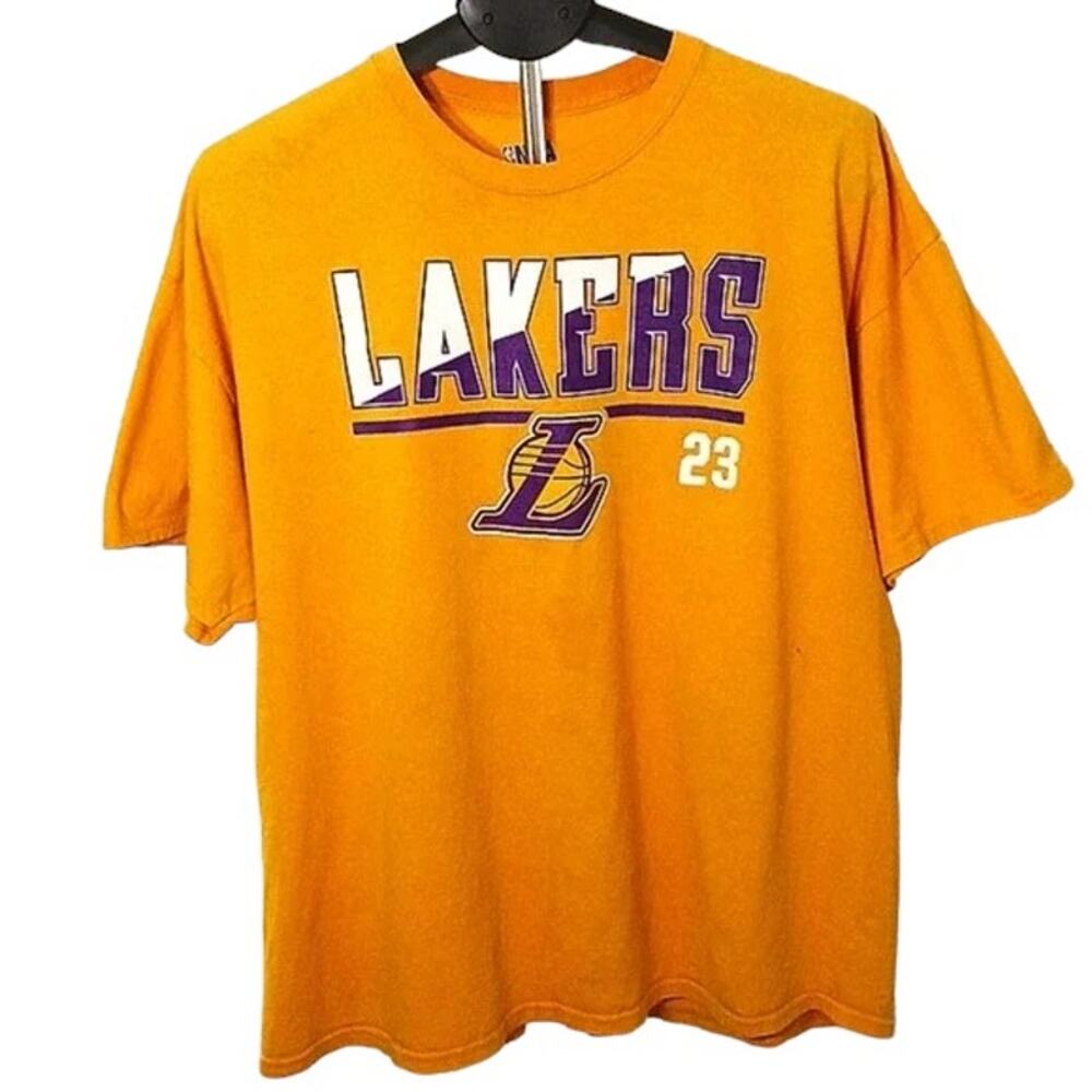 NBA LA Los Angeles LeBron James Shirt Men's Sz 2XL Yellow‎ T-Shirt Fan Gear